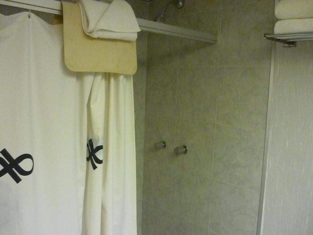 Bristol Hotel 4*