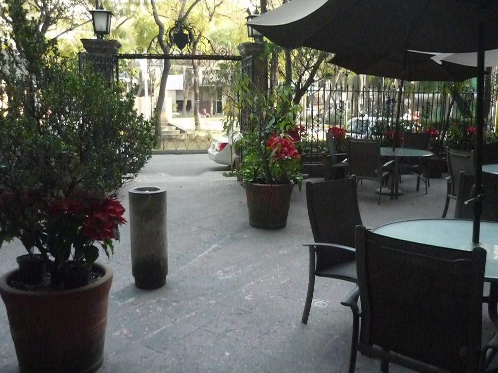 Bristol Hotel 4*