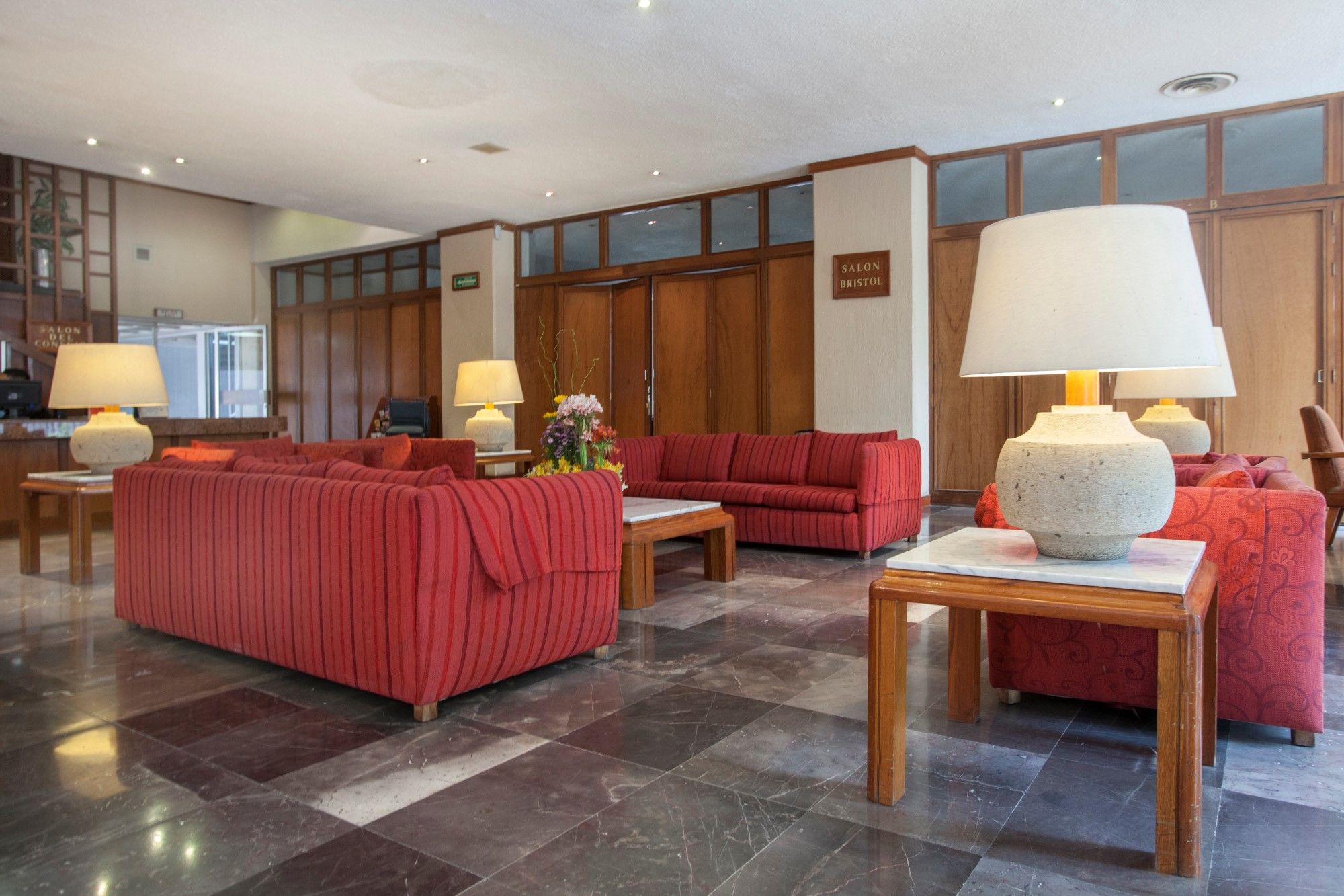 Hotel Bristol Mexiko-Stadt